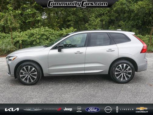 2025 Volvo XC60 B5 Plus