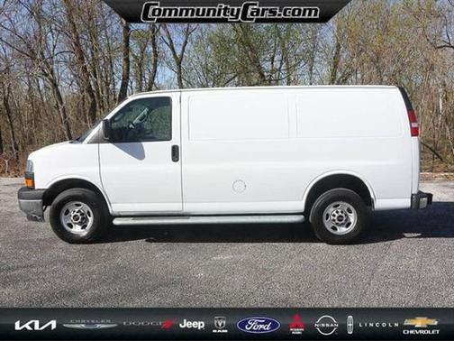 2022 GMC Savana 2500 Work Van