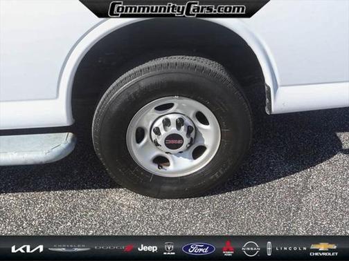 2022 GMC Savana 2500 Work Van