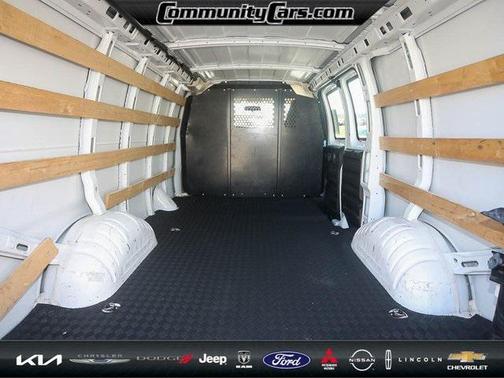 2022 GMC Savana 2500 Work Van