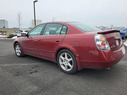 2004 Nissan Altima 3.5 SE