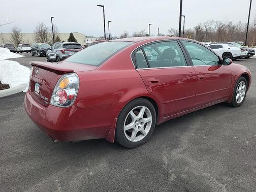 2004 Nissan Altima 3.5 SE