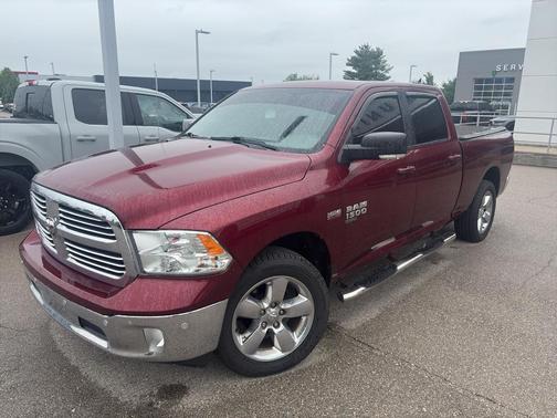 Delmonico Red Pearlcoat 2019 RAM 1500 Big Horn