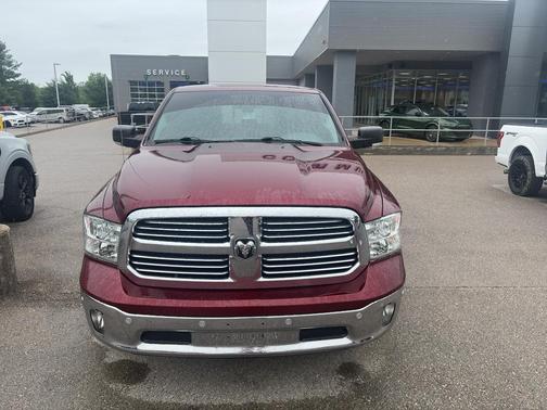 Delmonico Red Pearlcoat 2019 RAM 1500 Big Horn