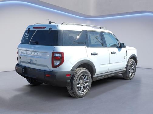 Space White Metallic 2026 Ford Bronco Sport Big Bend