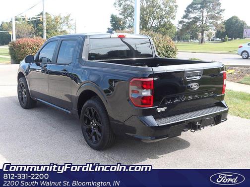 2025 Ford Maverick Lobo Standard