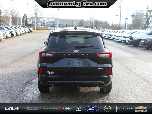 2023 Ford Escape ST-Line Select