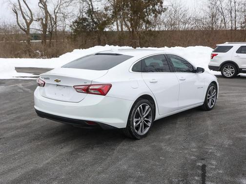 2024 Chevrolet Malibu FWD 2LT