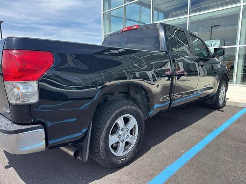 Black 2008 Toyota Tundra SR5