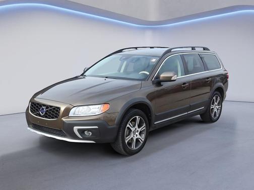 2015 Volvo XC70 T6 Premier Plus