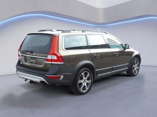 2015 Volvo XC70 T6 Premier Plus