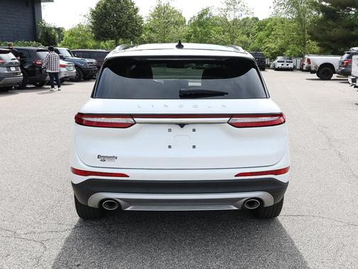 Pristine White Metallic Tri-Coat 2024 Lincoln Corsair Reserve
