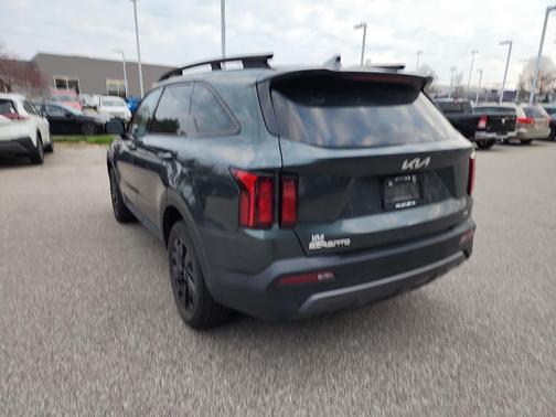 2023 Kia Sorento S