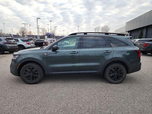 2023 Kia Sorento S