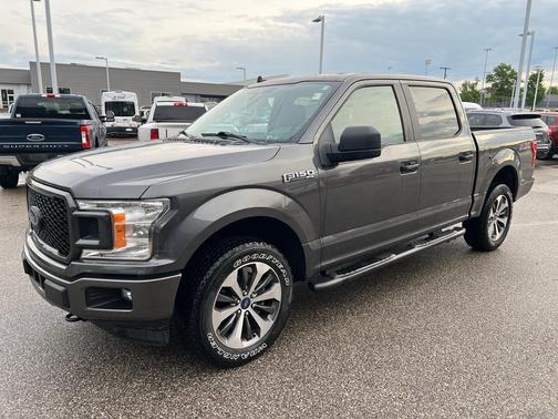Magnetic Metallic 2020 Ford F-150 XL