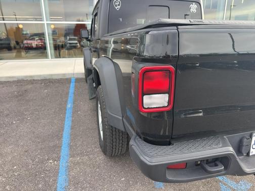 2020 Jeep Gladiator Sport S