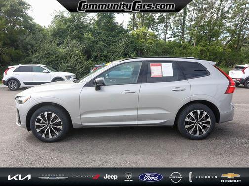2025 Volvo XC60 Plus