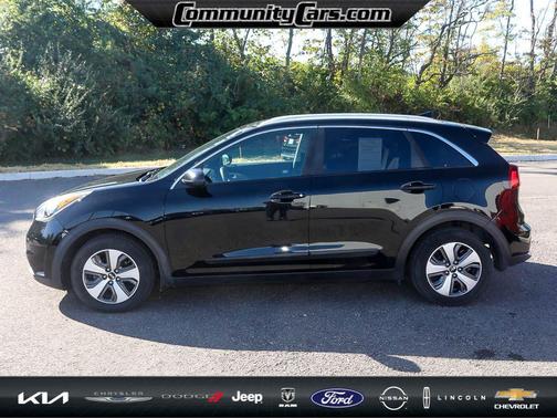 2017 Kia Niro LX