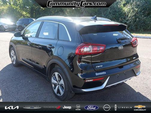 2017 Kia Niro LX
