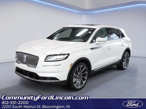 Pristine White Metallic Tri-Coat 2023 Lincoln Nautilus Reserve