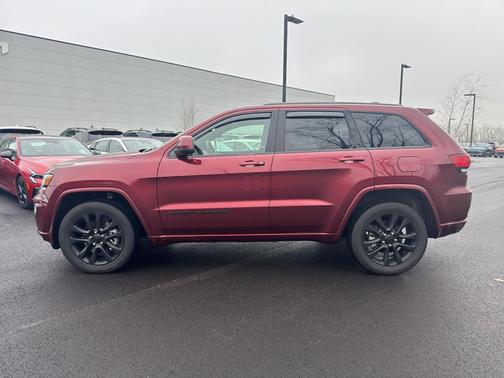 2021 Jeep Grand Cherokee Laredo