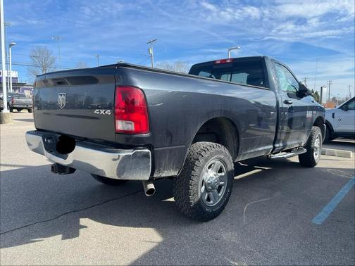 2018 RAM 2500 SLT Regular Cab 4x4 8' Box