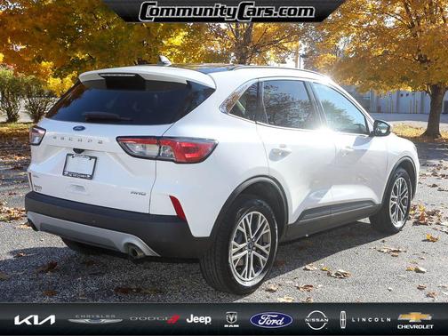 2022 Ford Escape SEL