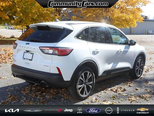 2022 Ford Escape SE