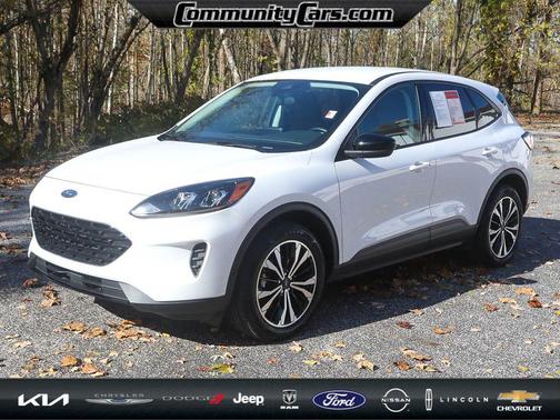 2022 Ford Escape SE