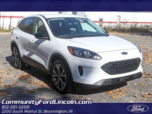 2022 Ford Escape SE