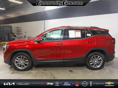 2022 GMC Terrain SLT