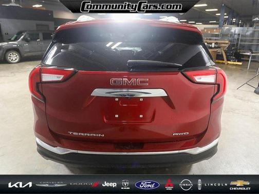 2022 GMC Terrain SLT