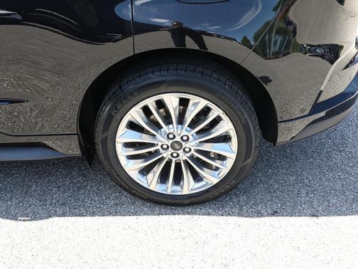 Agate Black 2020 Ford Edge Titanium