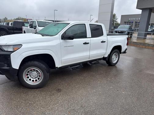 2023 Chevrolet Colorado WT