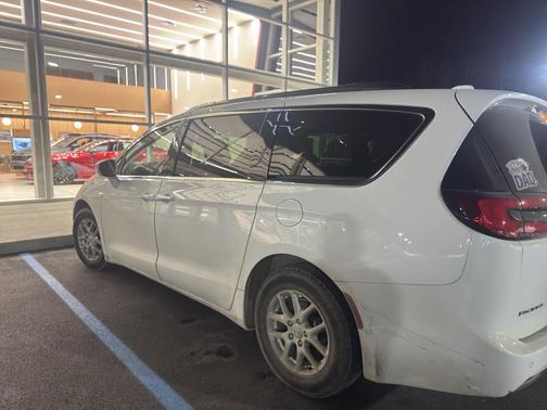 2021 Chrysler Pacifica Touring L