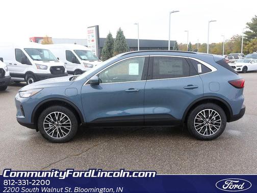 2026 Ford Escape PHEV Base