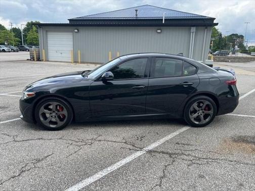 2018 Alfa Romeo Giulia Base