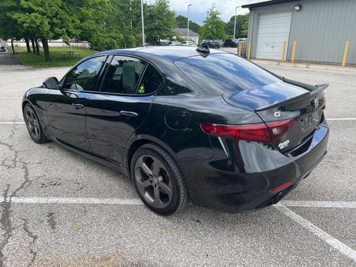 2018 Alfa Romeo Giulia Sport