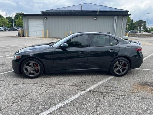 2018 Alfa Romeo Giulia Sport