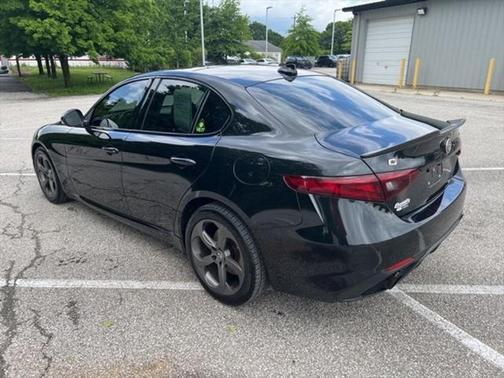2018 Alfa Romeo Giulia Base