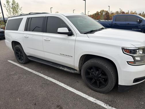 2018 Chevrolet Suburban LT