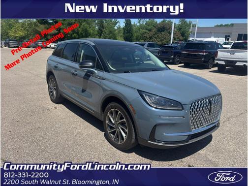 Whisper Blue Metallic Clearcoat 2023 Lincoln Corsair Standard