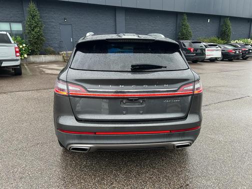Magnetic Gray 2020 Lincoln Nautilus Reserve