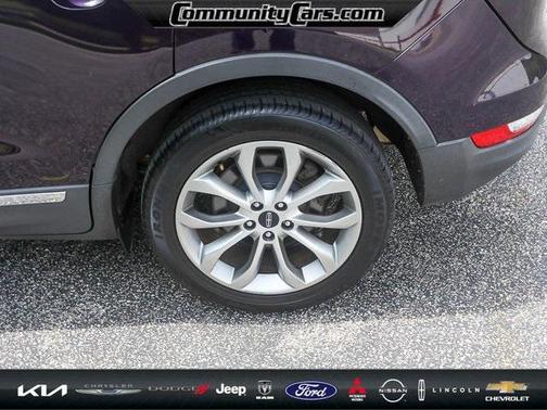 2015 Lincoln MKC Base