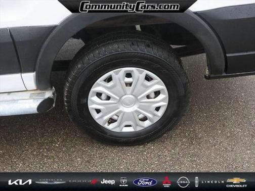 2022 Ford Transit-250 Base