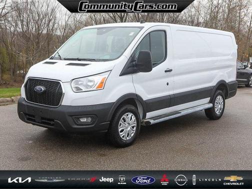 2022 Ford Transit-250 Base