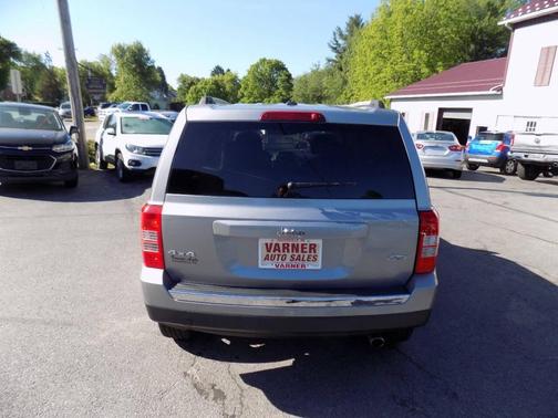 Silver 2017 Jeep Patriot High Altitude
