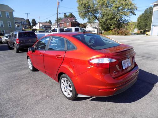 2019 Ford Fiesta SE 4dr Sedan