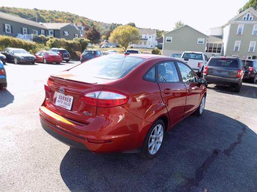 2019 Ford Fiesta SE 4dr Sedan