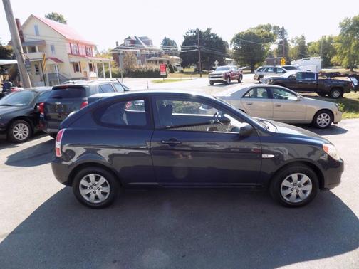 2011 Hyundai Accent GS